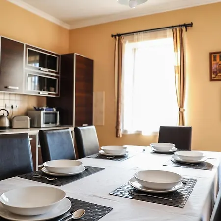 Guest house Szarvas - Jakuzzis Vendeghaz