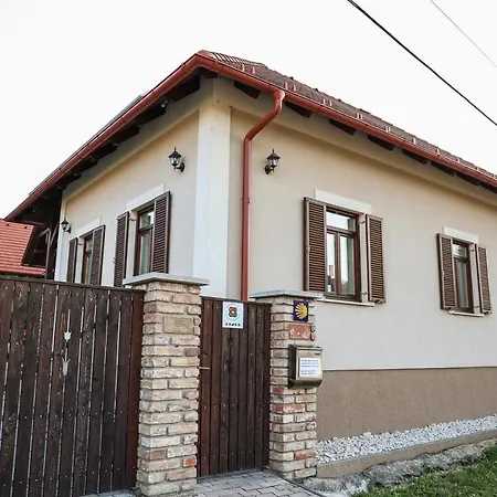 Szarvas - Jakuzzis Vendeghaz Many
